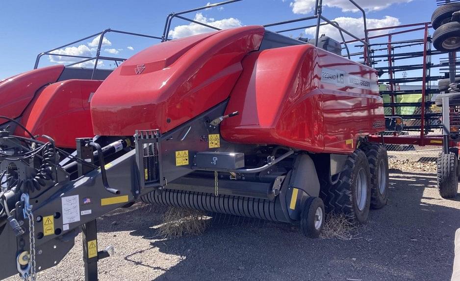 Image of Massey Ferguson LB2234 Image 0