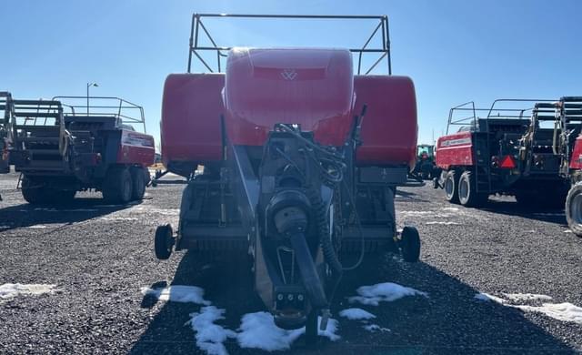 Image of Massey Ferguson LB2234 equipment image 4