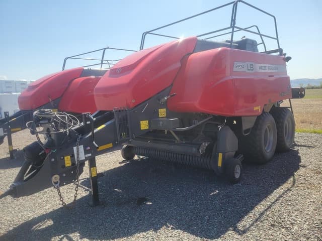 Image of Massey Ferguson LB2234 equipment image 1