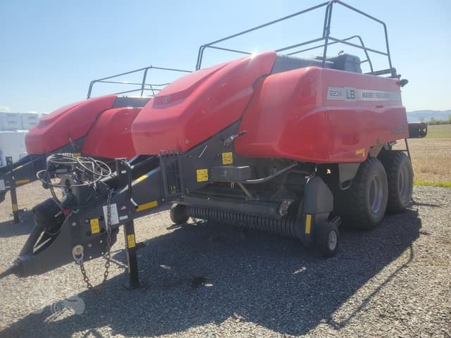 Image of Massey Ferguson LB2234 equipment image 1