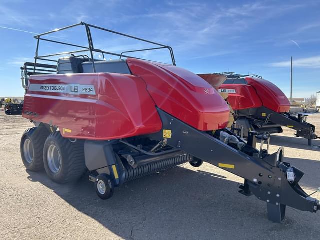 Image of Massey Ferguson LB2234 equipment image 1