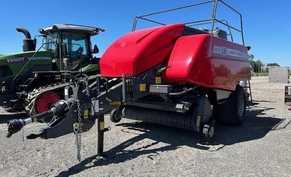Image of Massey Ferguson LB2234 Primary image