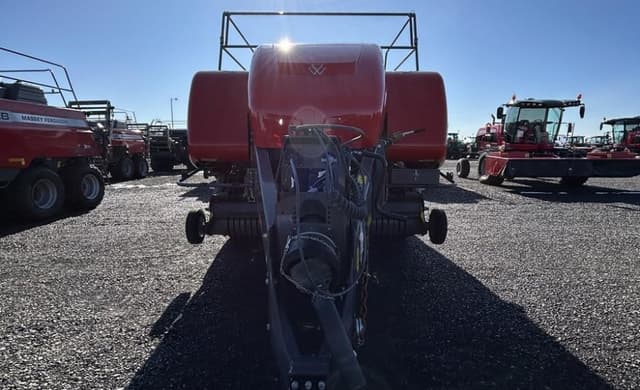 Image of Massey Ferguson LB2234 equipment image 3