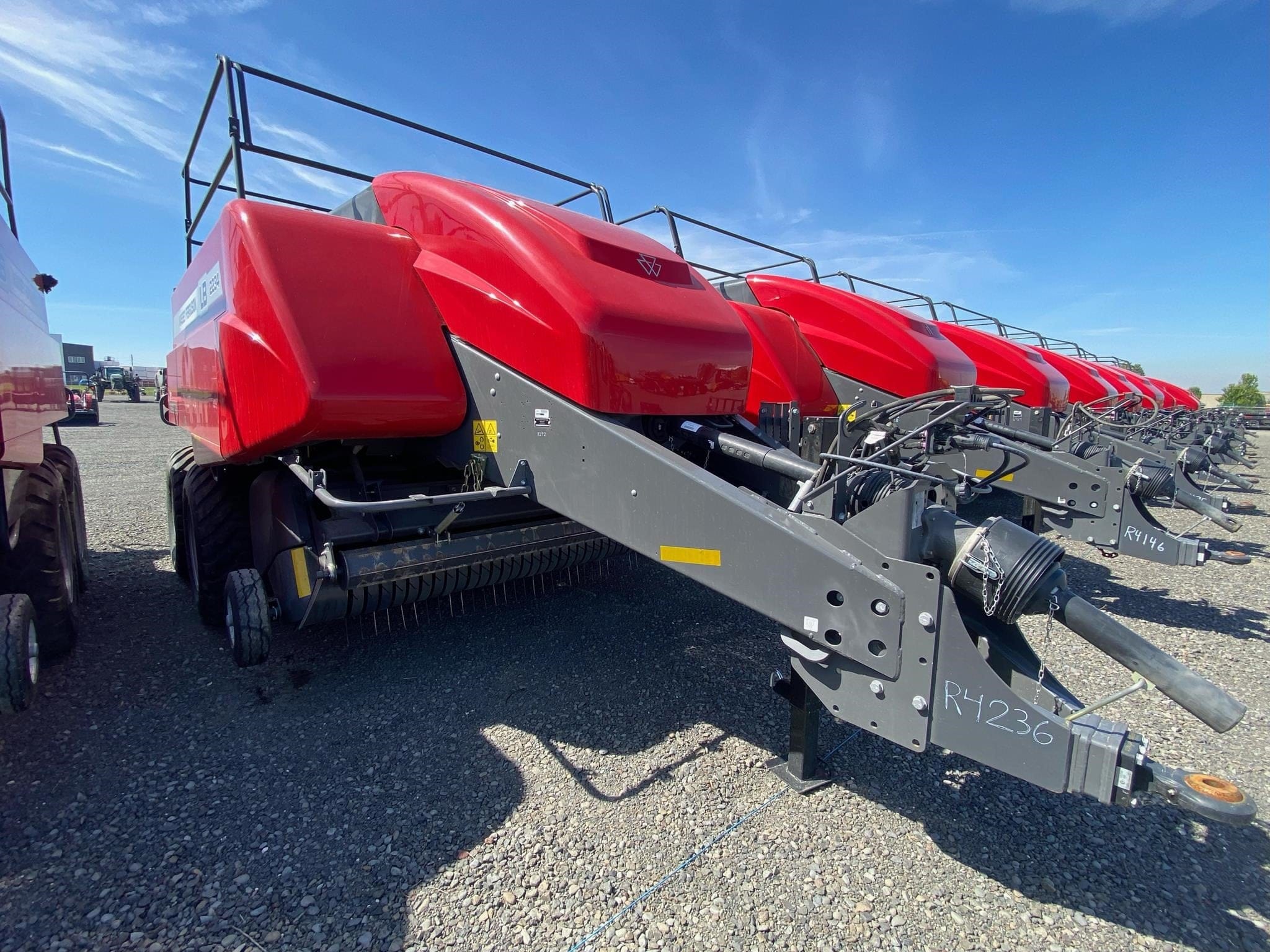 2024 Massey Ferguson LB2234 Equipment Image0