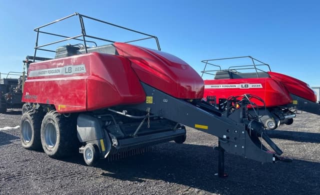Image of Massey Ferguson LB2234 equipment image 3
