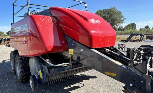 Image of Massey Ferguson LB2234 equipment image 3