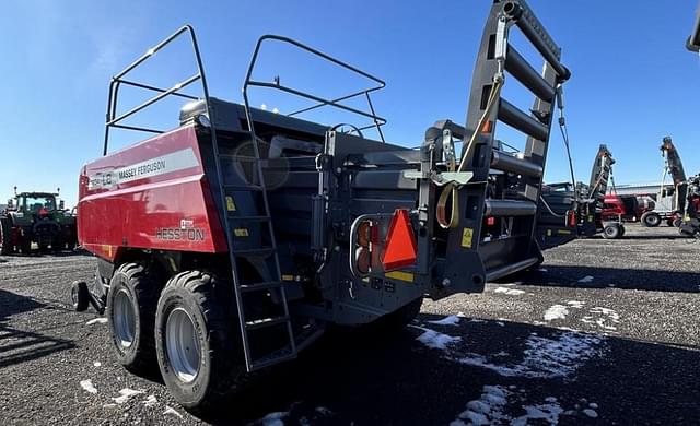 Image of Massey Ferguson LB2234 equipment image 4