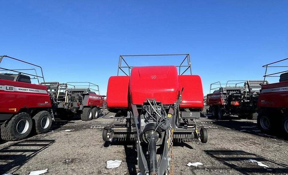 Image of Massey Ferguson LB2234 Primary image