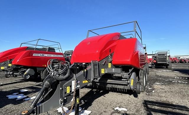 Image of Massey Ferguson LB2234 equipment image 1