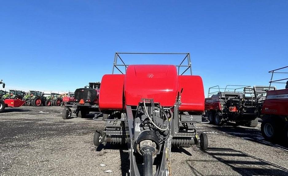 Image of Massey Ferguson LB2234 Primary image