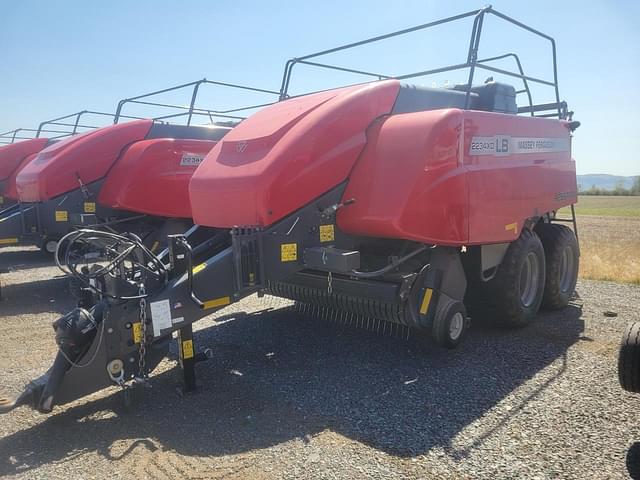 Image of Massey Ferguson LB2234XD equipment image 1