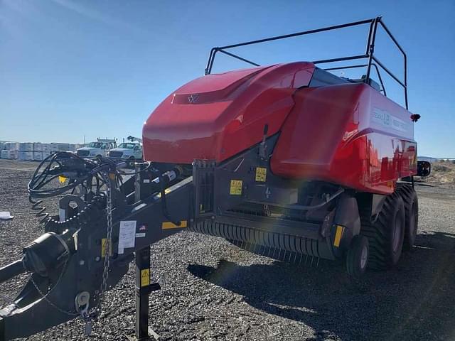 Image of Massey Ferguson LB2234XD equipment image 1