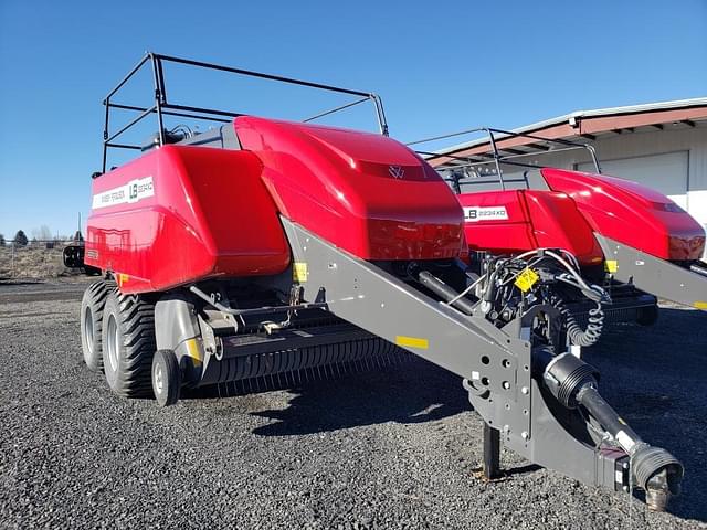 Image of Massey Ferguson LB2234XD equipment image 3