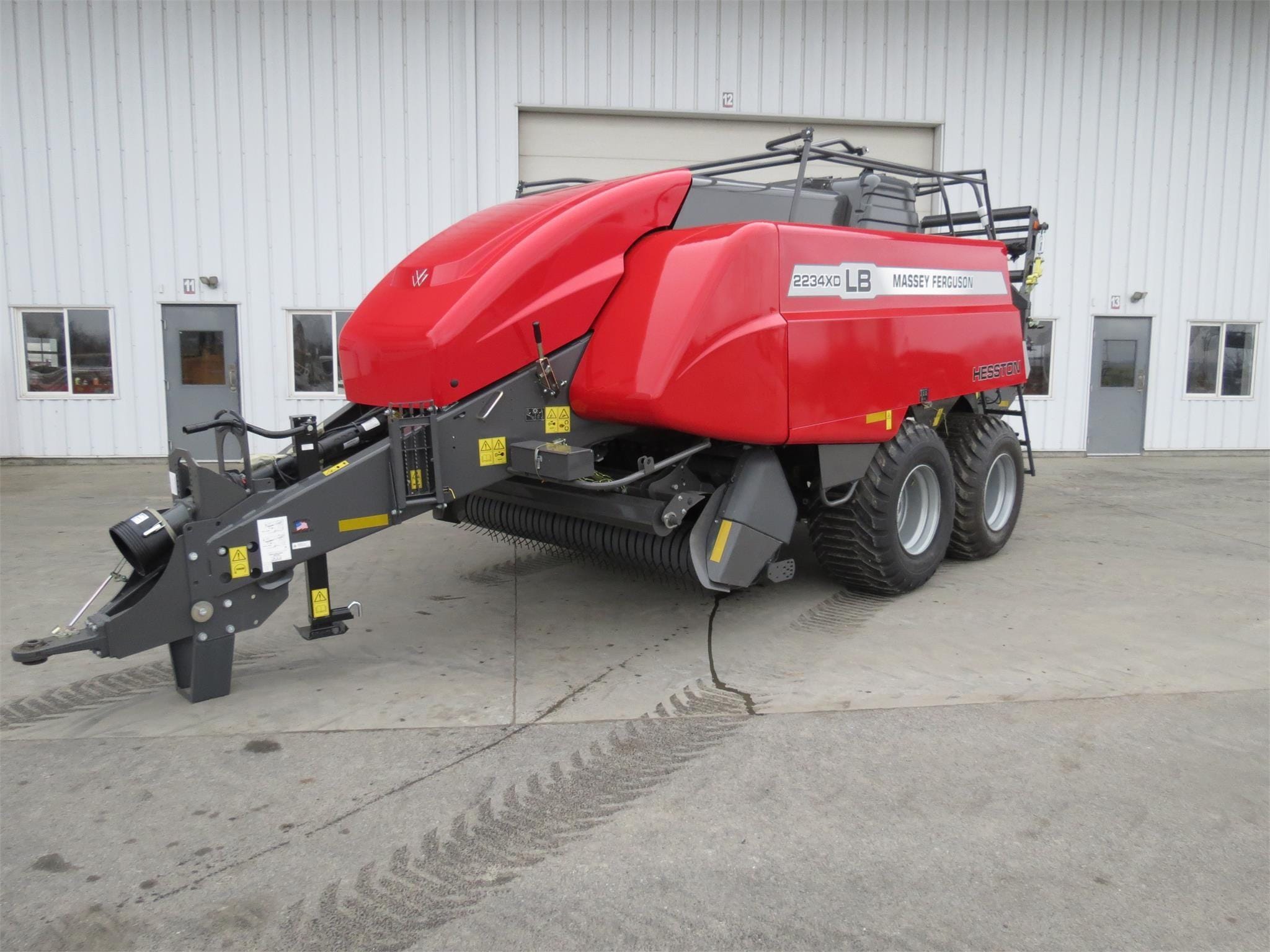 2024 Massey Ferguson LB2234XD Equipment Image0