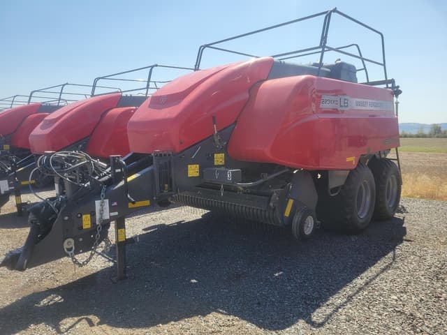 Image of Massey Ferguson LB2234XD equipment image 1