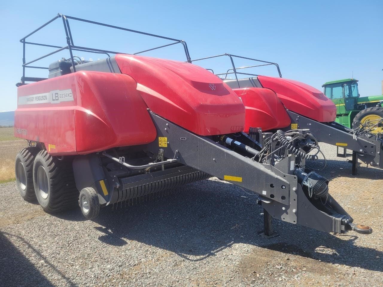 2024 Massey Ferguson LB2234XD Equipment Image0