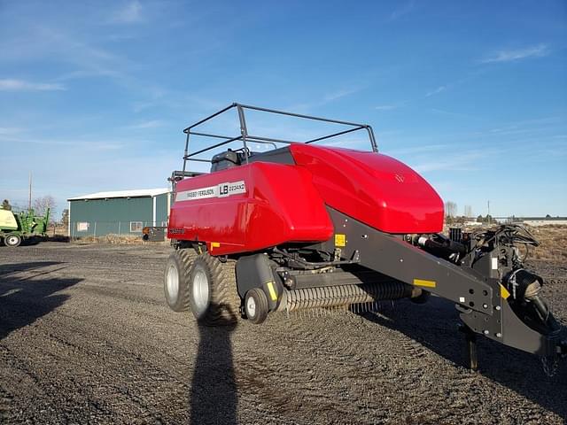 Image of Massey Ferguson LB2234XD equipment image 3