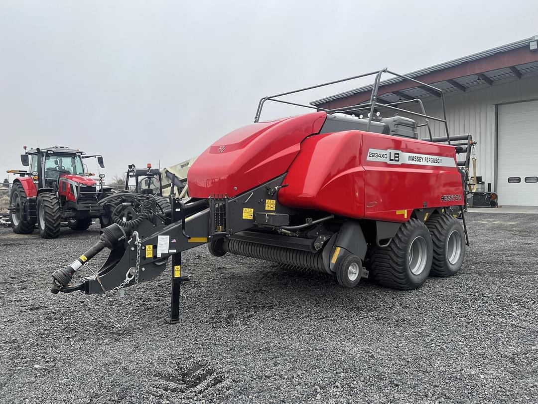 Image of Massey Ferguson LB2234XD Primary image