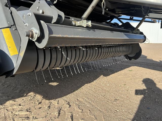 Image of Massey Ferguson LB2244 equipment image 2