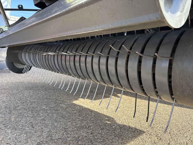 Image of Massey Ferguson LB2244 equipment image 3