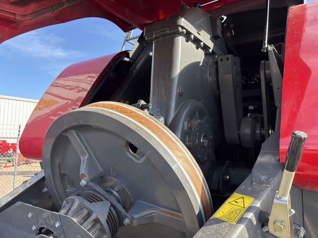 Image of Massey Ferguson LB2244 equipment image 4