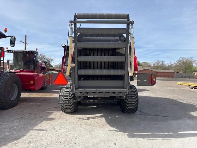 Image of Massey Ferguson LB2244 equipment image 2