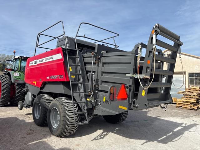 Image of Massey Ferguson LB2244 equipment image 3