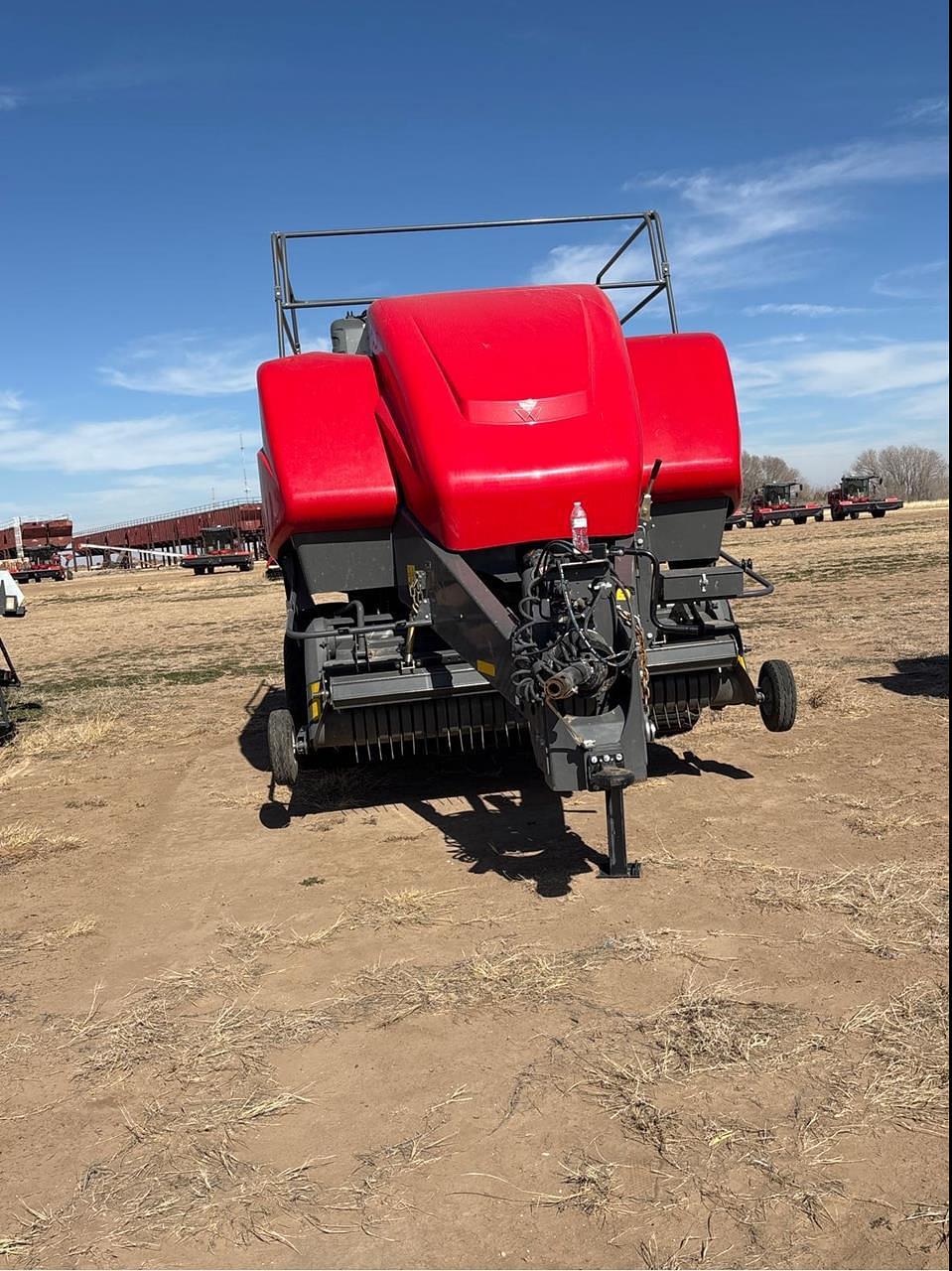 Image of Massey Ferguson LB2244 Image 0