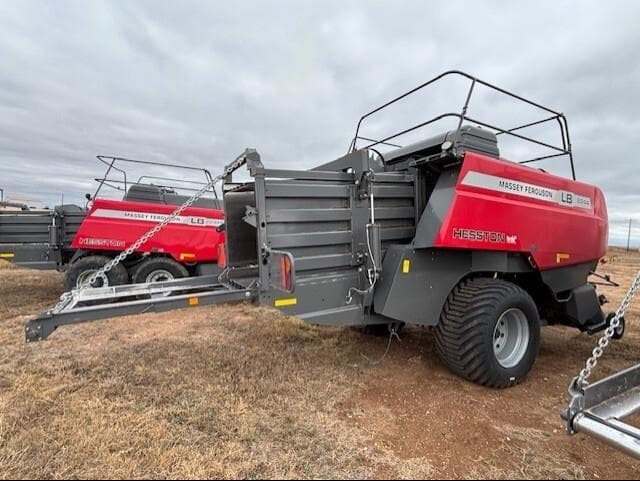 Image of Massey Ferguson LB2244 equipment image 4