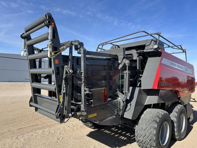 Image of Massey Ferguson LB2244 equipment image 4