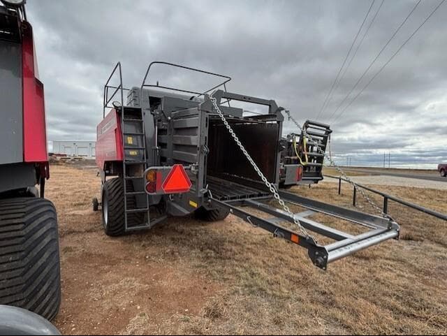 Image of Massey Ferguson LB2244 equipment image 2