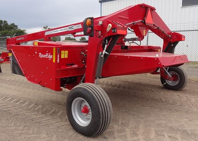 Image of Massey Ferguson 1393 equipment image 3