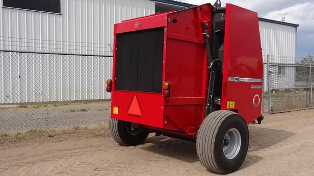 Image of Massey Ferguson Hesston 1745D equipment image 1