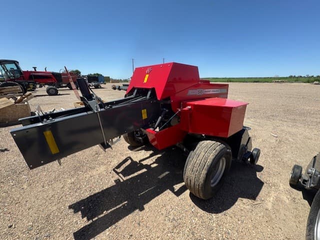 Image of Massey Ferguson 1840 equipment image 3