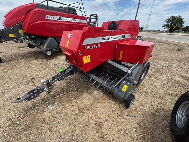 Image of Massey Ferguson 1840 equipment image 1