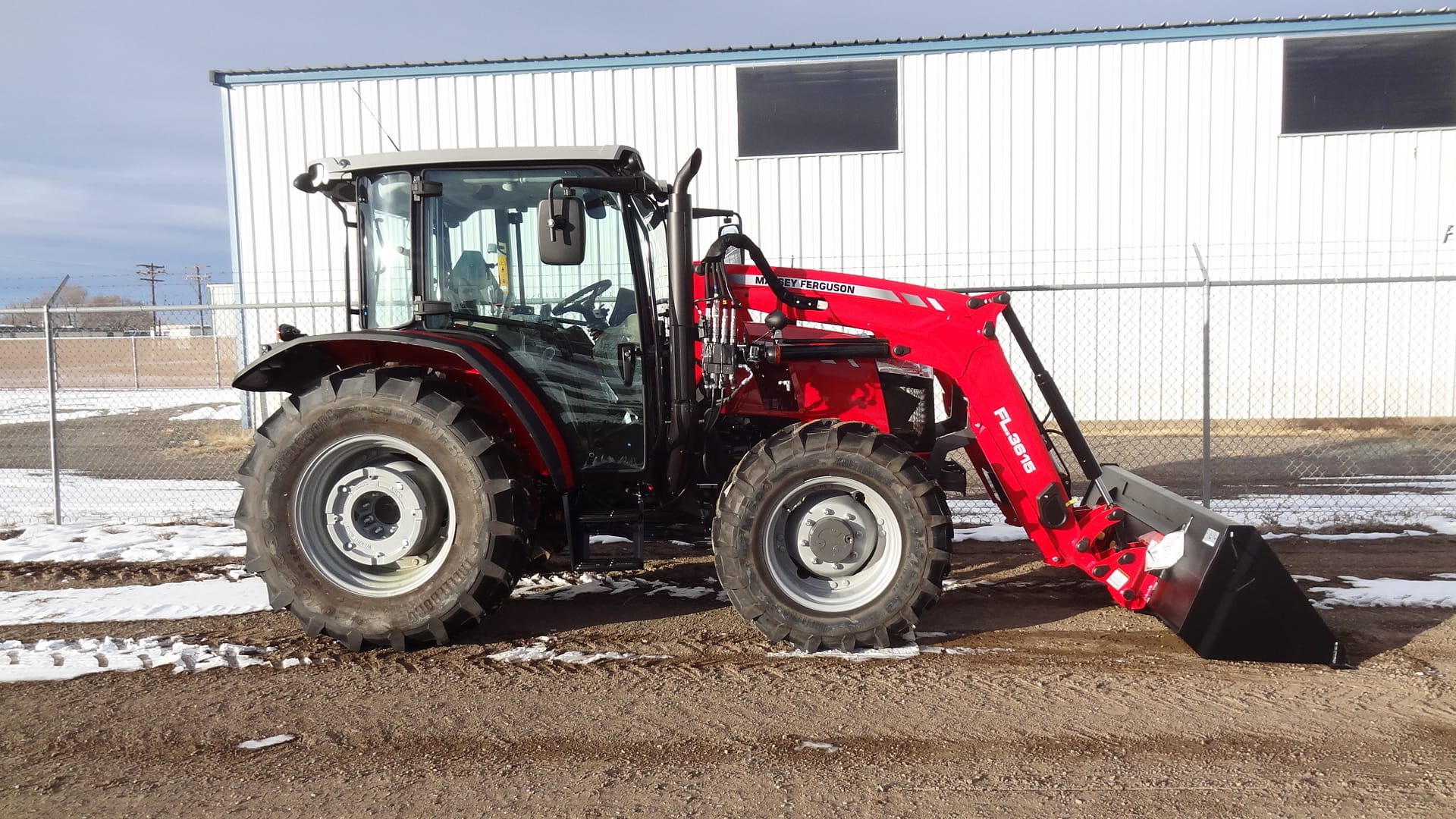 2024 Massey Ferguson 4707 Equipment Image0