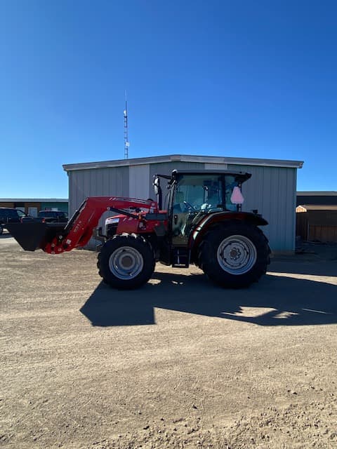 Image of Massey Ferguson 4709 equipment image 3