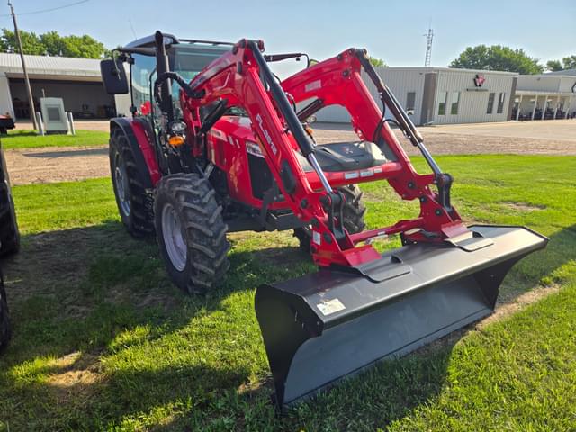 Image of Massey Ferguson 4710 equipment image 1