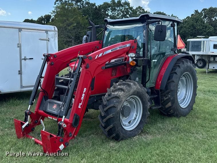 Massey Ferguson 4710 Equipment Image0