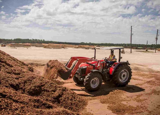 Image of Massey Ferguson 5711D equipment image 3