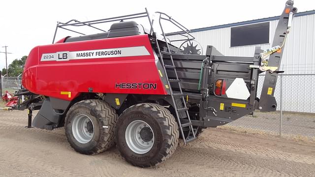 Image of Massey Ferguson LB2234 equipment image 1