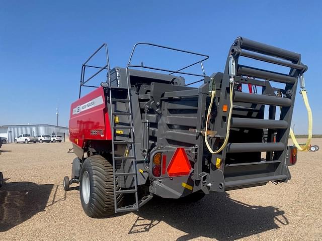 Image of Massey Ferguson LB2244 equipment image 4