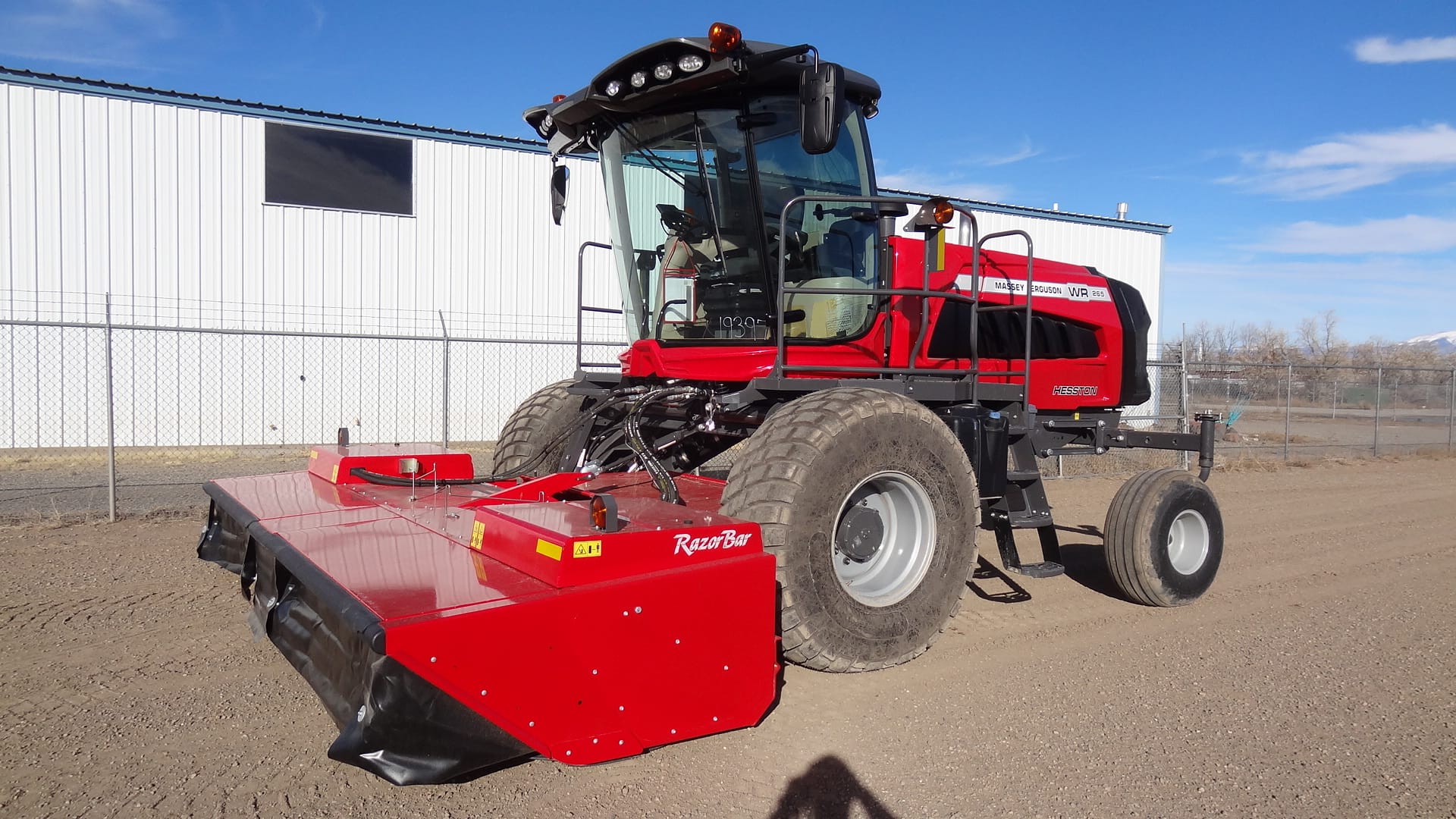 Main image Massey Ferguson WR265