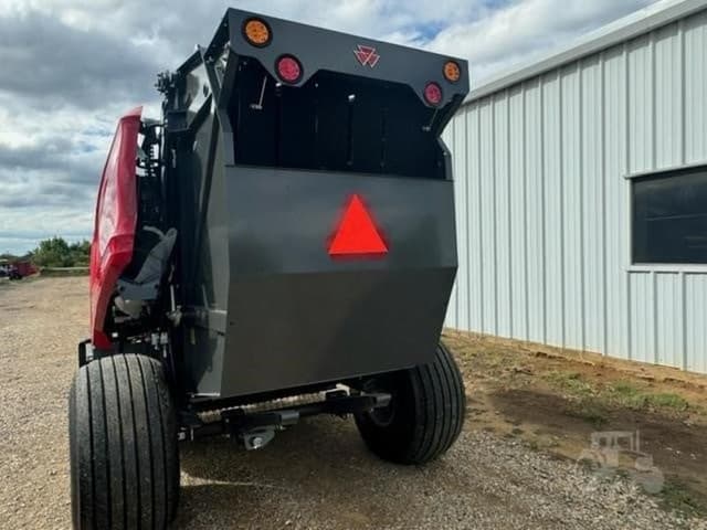 Image of Massey Ferguson RB.146 equipment image 3