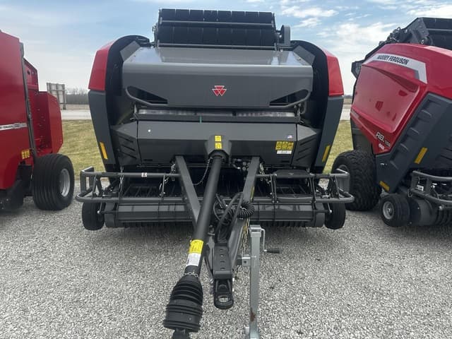 Image of Massey Ferguson RB.156 equipment image 4