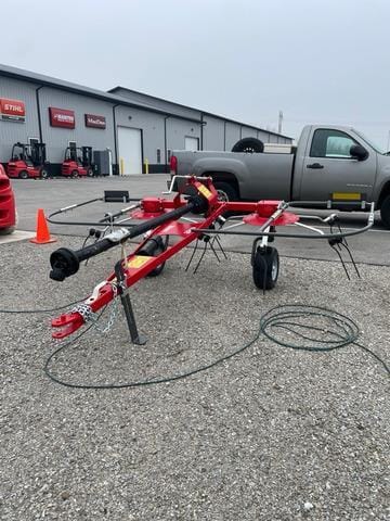 2024 Massey Ferguson TD252TR Equipment Image0