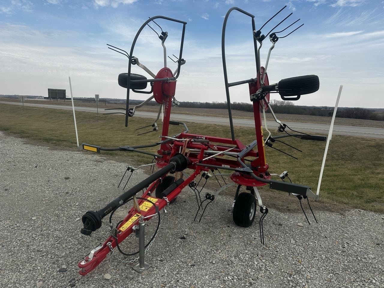 2024 Massey Ferguson TD524 Equipment Image0