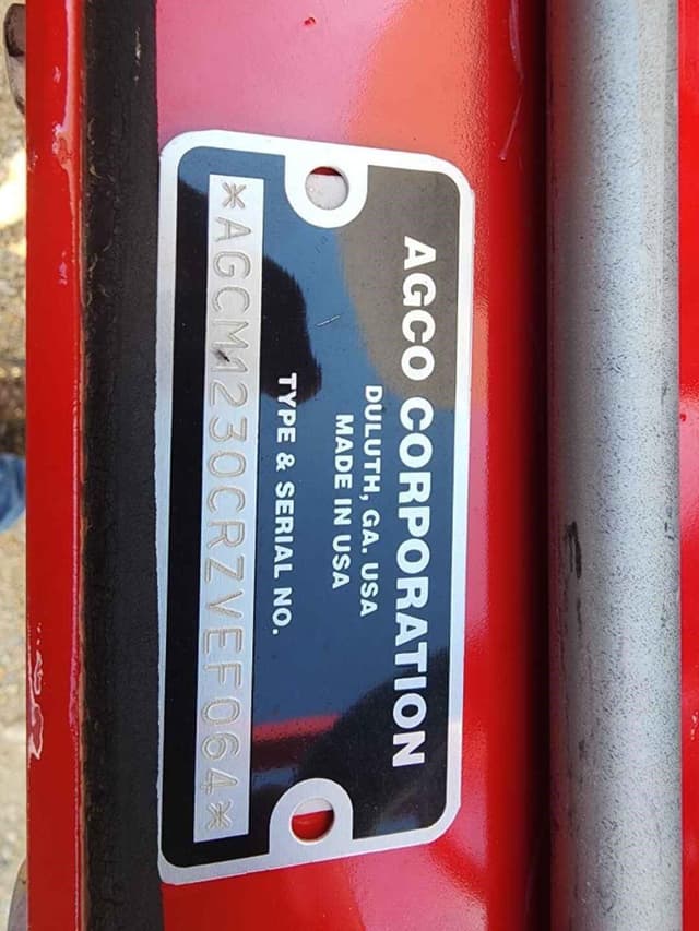 Image of Massey Ferguson VF1230 equipment image 3