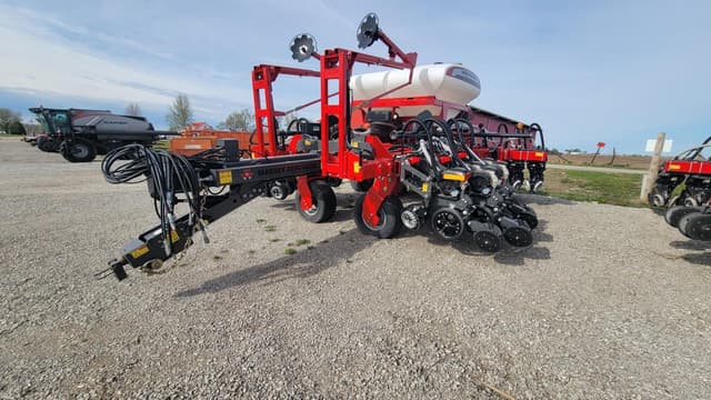 Image of Massey Ferguson VN2315 equipment image 1