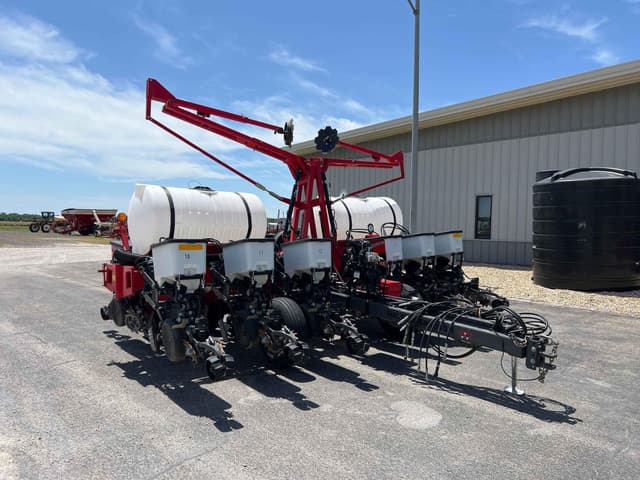 Image of Massey Ferguson 1230 equipment image 4